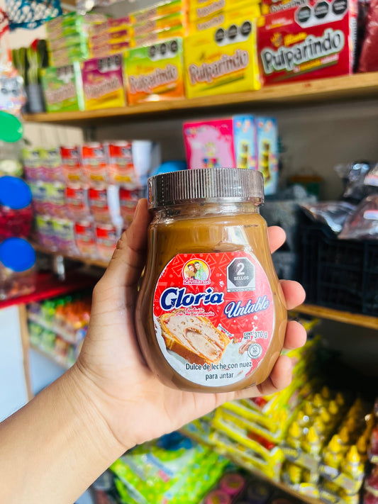 Gloria Untable
