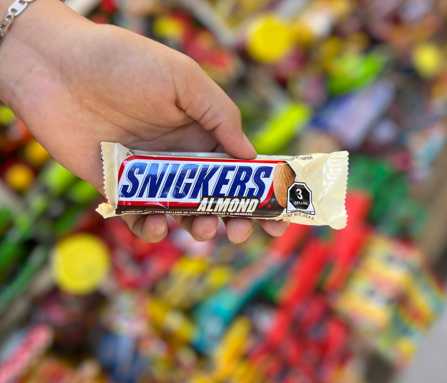 Snickers Almond