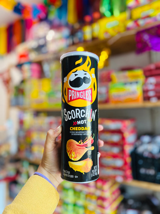 Pringles Cheddar